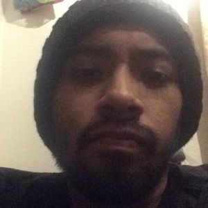 Meet your Posher, Carlos